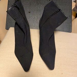 Via Spiga Ankle Boot with side zipper